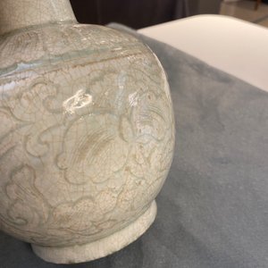 Een Chinese qingbai vaas met onderglazuur decor, Song — foto 15