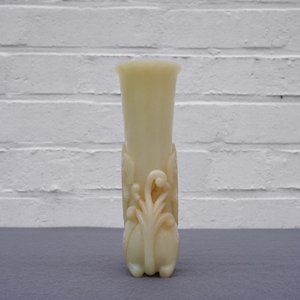 Een Chinese rituele 'rhyton' beker in gele jade, 19/20e eeuw — foto 11