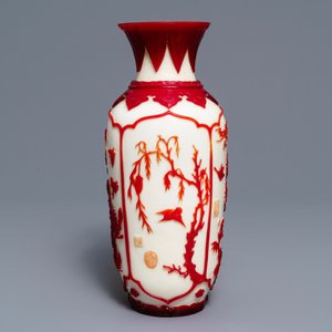 Een Chinese rood-witte vaas in meerlagig glas, Daoguang zegelmerk, 19/20e eeuw — foto 4