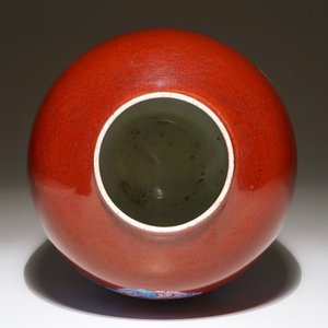 Een Chinese sang de boeuf pot met overglazuur decor, 19e eeuw — foto 5