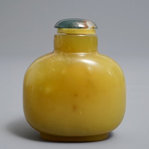 Een Chinese snuiffles in gele jade, 18e eeuw — foto 3