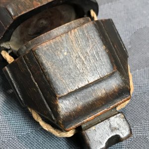 Een Chinese stempel en zegelwashouder in rhinoceroshoorn, 19e eeuw — foto 12