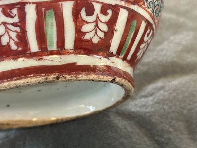 Een Chinese Swatow kendi met ornamentaal decor, Ming — foto 12