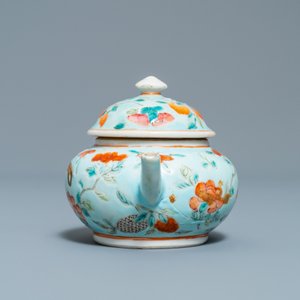 Een Chinese theepot met turquoise fondkleur voor de Straits of Peranakan markt, 19e eeuw — foto 5
