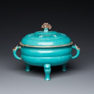 Een Chinese turquoise-geglazuurde dekselkom, 19e eeuw — foto 1
