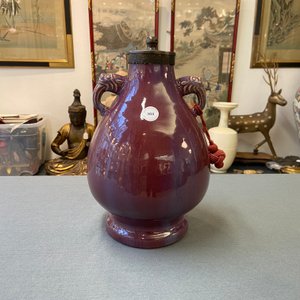 Een Chinese vaas met flambé glazuur tot lamp omgevormd, Qianlong — foto 23
