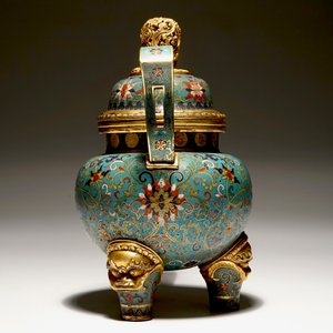 Een Chinese vergulde cloisonné wierookbrander met deksel, Qianlong merk, 19/20e eeuw — foto 4