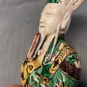 Een Chinese verte biscuit figuur van Wenchang Wang, Kangxi — foto 11