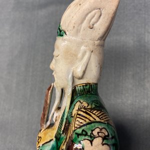 Een Chinese verte biscuit figuur van Wenchang Wang, Kangxi — foto 10
