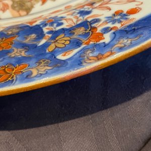Een Chinese verte-imari 'Gouverneur Duff' schotel, Yongzheng — foto 3