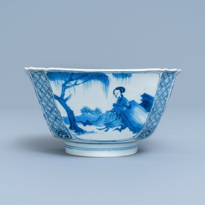 Een Chinese vierkante blauw-witte kom, Chenghua merk, Kangxi — foto 5