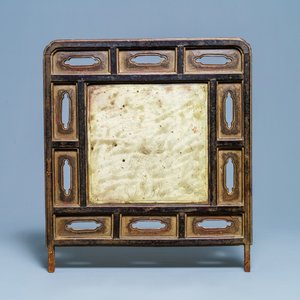 Een Chinese vierkante fahua plaquette met onsterfelijken in een houten tafelscherm gevat, Ming — foto 2