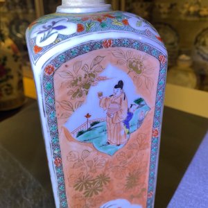 Een Chinese vierkante famille verte fles, Kangxi — foto 16