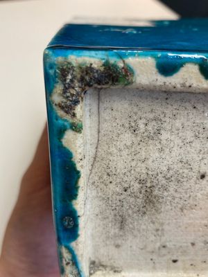Een Chinese vierkante turquoise-geglazuurde vaas, Kangxi — foto 11
