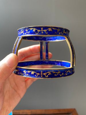 Een Chinese warmhoudkom met Shou-karakters in Peking email, Qianlong — foto 14