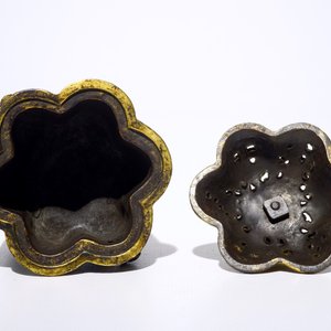 Een Chinese wierookbrander in cloisonné en verguld brons, Qianlong merk, 18/19e eeuw — foto 4