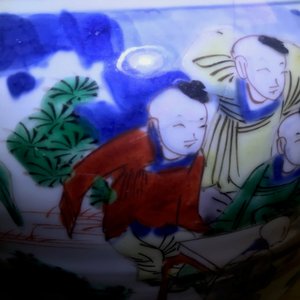 Een Chinese wucai '100 jongens' balustervaas, Transitie periode — foto 8