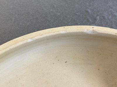Een Chinese wucai dekselkom met feniksen, Transitie periode — foto 15