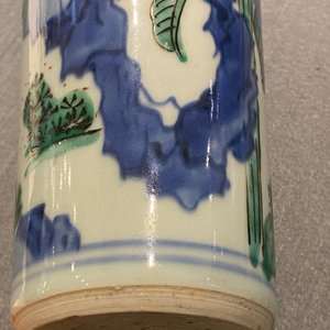 Een Chinese wucai rouleau vaas met spelende jongens, Transitie periode — foto 25