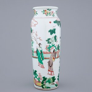 Een Chinese wucai vaas, 20e eeuw — foto 1