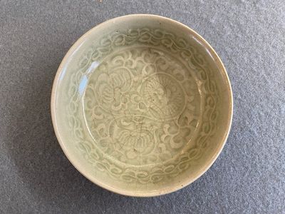 Een Chinese Yaozhou celadon kom, Song of later — foto 1
