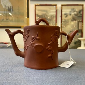 Een Chinese Yixing steengoed theepot met twee compartimenten en twee tuiten, Kangxi — foto 20