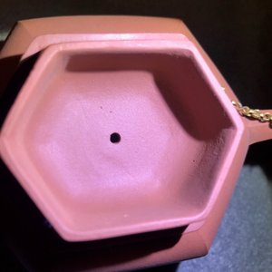Een Chinese Yixing steengoed theepot met vergulde monturen, Kangxi — foto 14