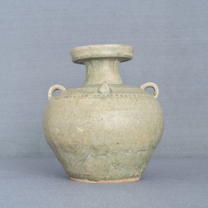 Een Chinese Yue kan met tuit in de vorm van een kippenhoofd, Jin Dynastie, 3/5e eeuw — foto 11
