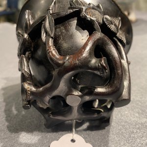 Een Chinese zitan houten libation cup met zilveren binnenwerk, 17e eeuw — foto 12