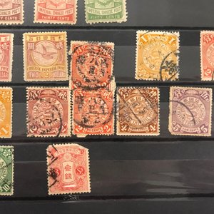 Een collectie Chinese postzegels, 19/20e eeuw — foto 5