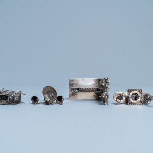 Een collectie Chinese zilveren miniaturen, 19e eeuw — foto 12