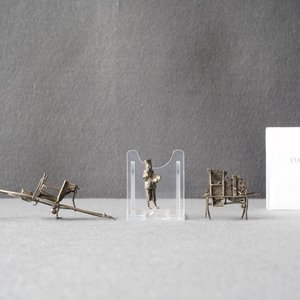 Een collectie Chinese zilveren miniaturen, 19e eeuw — foto 27
