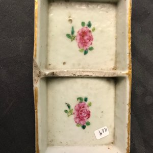 Een collectie divers Chinees famille rose porselein, 19/20e eeuw — foto 30