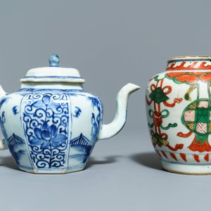 Een collectie divers Chinees porselein, 17/18e eeuw — foto 18