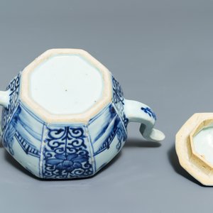 Een collectie divers Chinees porselein, 17/18e eeuw — foto 22