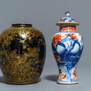 Een collectie divers Chinees porselein, 18/20e eeuw — foto 11
