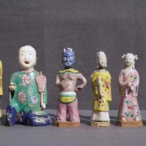 Een collectie divers Chinees porselein, 18/20e eeuw — foto 19
