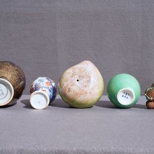 Een collectie divers Chinees porselein, 18/20e eeuw — foto 24