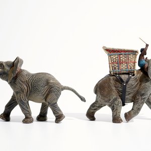 Een collectie Duitse elastoline en lineol figuren van dieren, firma Hausser, 1e helft 20e eeuw — foto 12