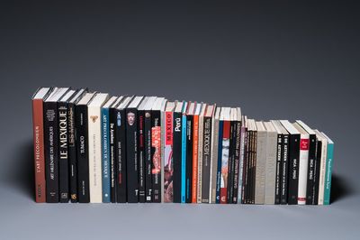 Een collectie naslagwerken over Precolumbiaanse kunst