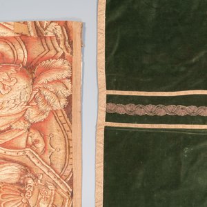 Een collectie textiel deels met goud- en zilverdraad geborduurd, West-Europa, 17e eeuw en later — foto 17
