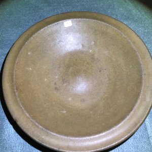 Een collectie van 13 stukken Vietnamees aardewerk, overwegend 14/15e eeuw — foto 51