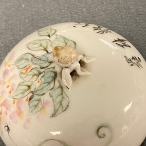 Een collectie van 14 Chinese qianjiang cai wijnkom-warmers, 19/20e eeuw — foto 16