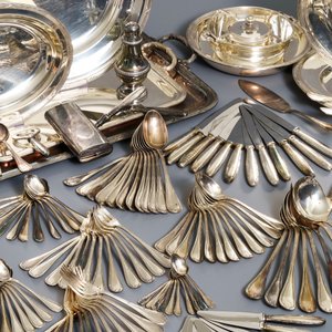 Een collectie verzilverd bestek en tafelgoed, Christofle, Frankrijk, 20e eeuw — foto 3