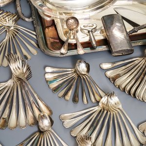 Een collectie verzilverd bestek en tafelgoed, Christofle, Frankrijk, 20e eeuw — foto 4