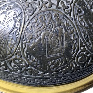 Een deels vergulde bronzen dekselvaas in Qajar-stijl, Frankrijk, 19e eeuw — foto 13
