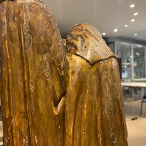 Een deels vergulde polychrome houten groep met 'De Besnijdenis', Vlaanderen, 16e eeuw — foto 17