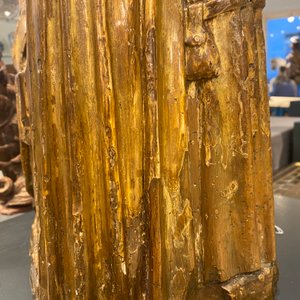 Een deels vergulde polychrome houten groep met 'De Besnijdenis', Vlaanderen, 16e eeuw — foto 36