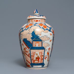 Een Delfts doré Imari-stijl chinoiserie dekselvaas, 1e kwart 18e eeuw — foto 3