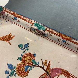 Een Delftse doré Kakiemon-stijl plaquette, 18e eeuw — foto 9